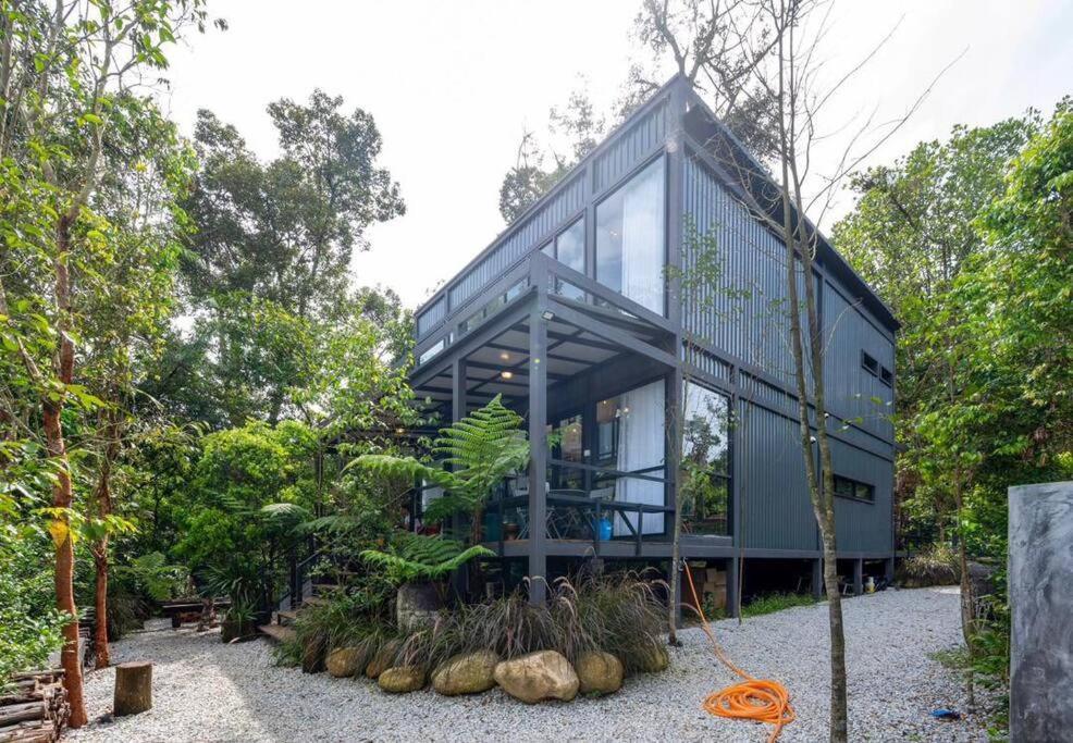The Estate Hulu Rening - Private Retreat Cabin บาตังกาลี ภายนอก รูปภาพ