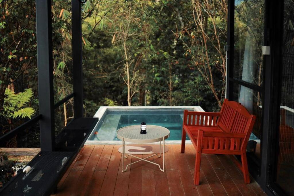 The Estate Hulu Rening - Private Retreat Cabin บาตังกาลี ภายนอก รูปภาพ