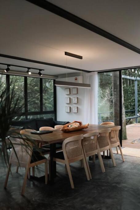 The Estate Hulu Rening - Private Retreat Cabin บาตังกาลี ภายนอก รูปภาพ